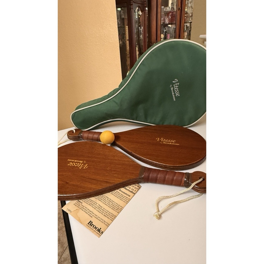 Vintage 1980s Vitesse Brookstone Wooden Paddle Ball Set Case Ball USA